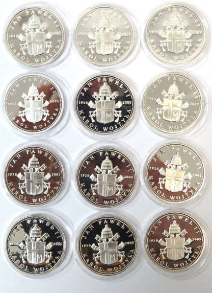 Zestaw 12 medali z Janem Pawłem 2, srebro + kaseta + certyfikaty